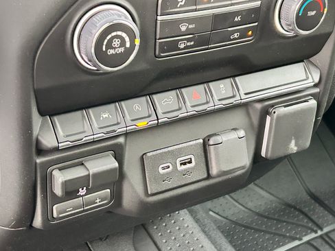 New 2026 Chevrolet Silverado 1500 Custom image 16