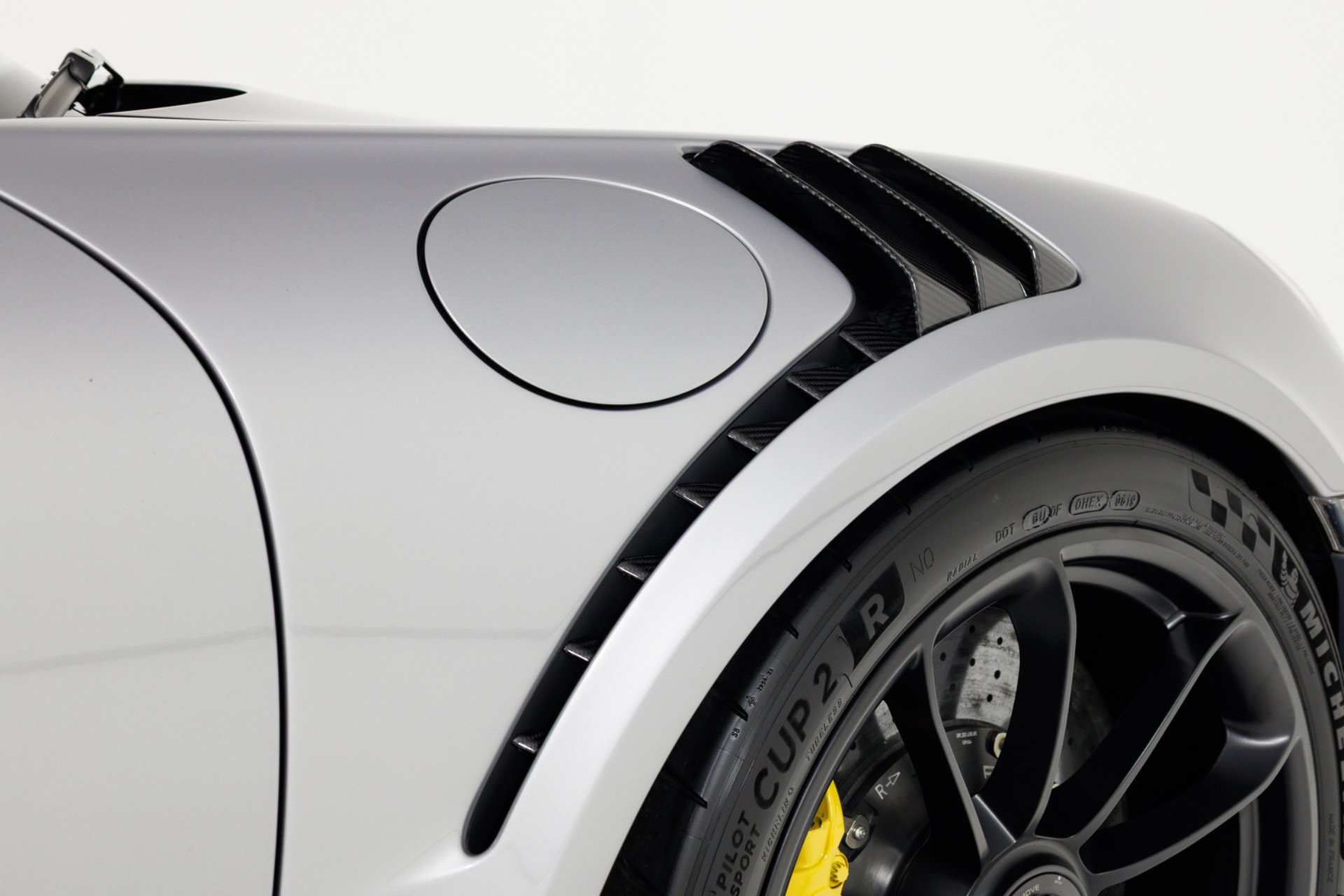 Used 2018 Porsche 911 GT2 RS RWD image 68