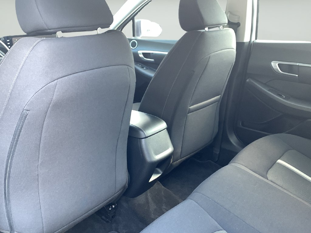 Certified 2023 Hyundai Sonata SEL FWD image 17