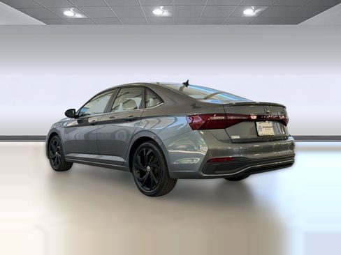 New 2026 Volkswagen Jetta SE FWD image 3