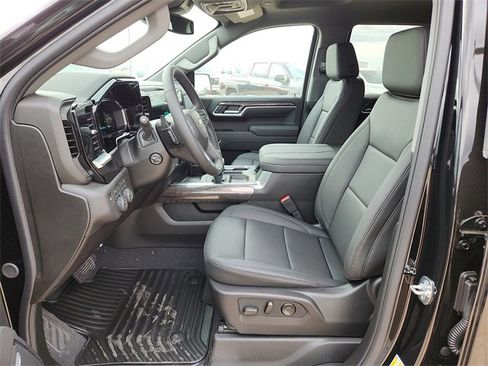 New 2026 Chevrolet Silverado 1500 LTZ w/ Z71 Off-Road Package image 9