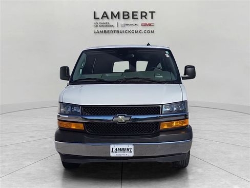Used 2023 Chevrolet Express 3500 LT w/ LT Preferred Equipment Group image 4