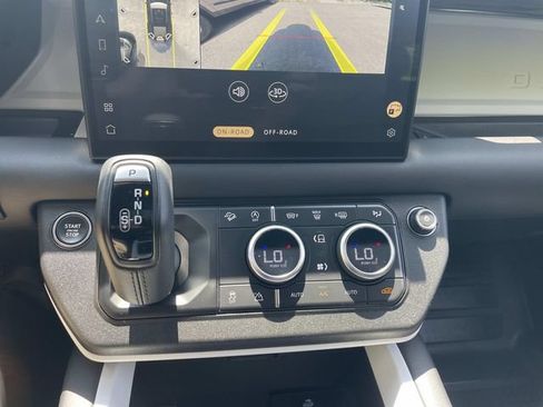 Used 2025 Land Rover Defender 110 S AWD/4WD image 25