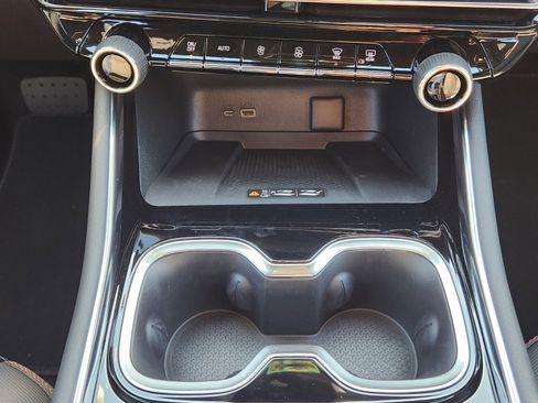 New 2026 Chevrolet Traverse RS image 11