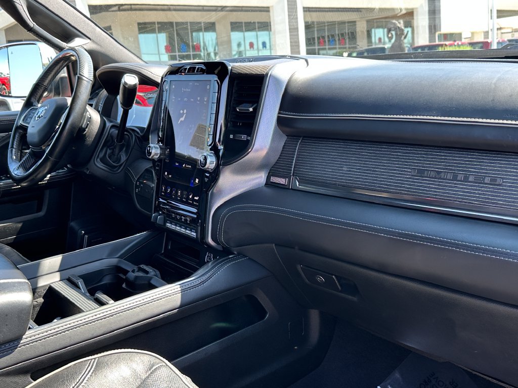 Used 2021 RAM 3500 Limited AWD/4WD image 15