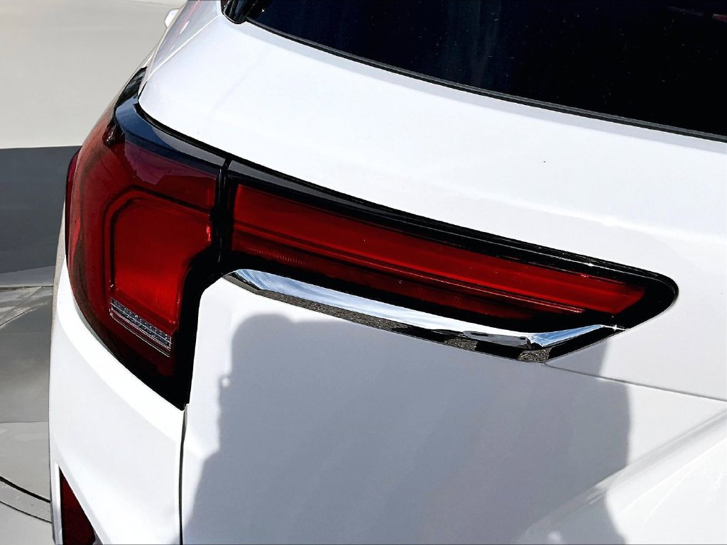 Used 2026 GMC Terrain Elevation AWD/4WD image 26