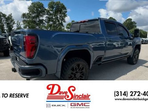 New 2026 GMC Sierra 2500 Denali Ultimate AWD/4WD image 8