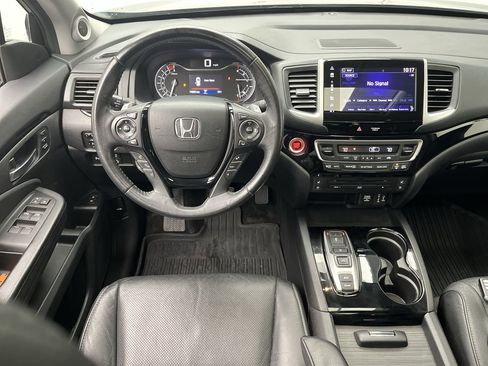 Used 2018 Honda Pilot Elite image 15