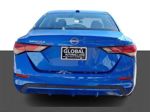 Used 2025 Nissan Sentra SV image 6