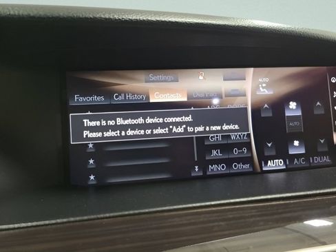 Used 2016 Lexus LS 460 AWD w/ Comfort Package image 34