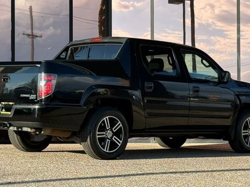Used 2013 Honda Ridgeline Sport image 12