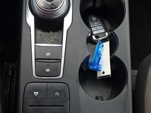 Used 2021 Ford Escape SE w/ Convenience Package image 37