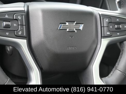 Used 2023 Chevrolet Tahoe Z71 w/ Luxury Package AWD/4WD image 19