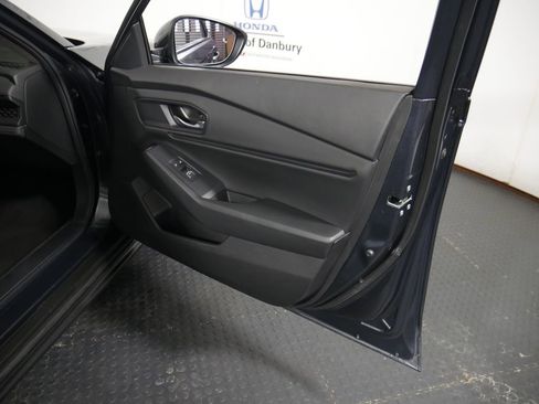 Used 2023 Honda Accord EX image 6