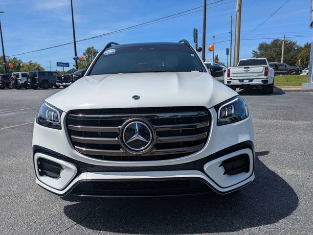 Used 2025 Mercedes-Benz GLS 450 4MATIC image 10