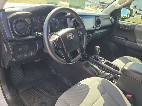 Used 2021 Toyota Tacoma SR w/ SX Package image 10