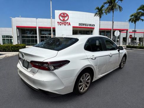 Used 2024 Toyota Camry LE FWD image 10