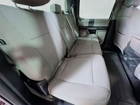 Used 2018 Ford F150 XLT image 22
