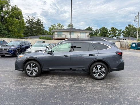 Used 2020 Subaru Outback Touring XT AWD/4WD image 7