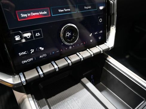 New 2026 GMC Acadia Elevation w/ Elevation Premium Package image 18