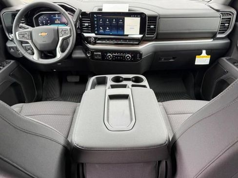 New 2026 Chevrolet Silverado 1500 LT AWD/4WD image 6