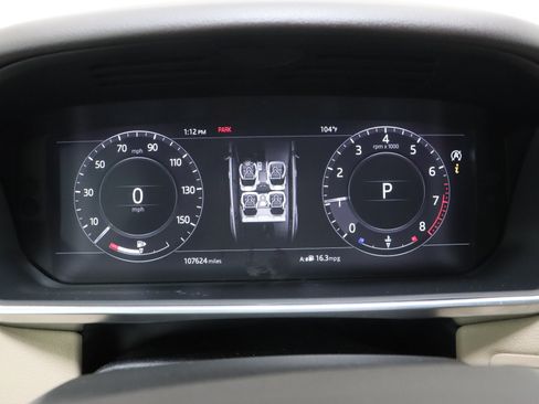 Used 2018 Land Rover Range Rover Sport HSE AWD/4WD image 43