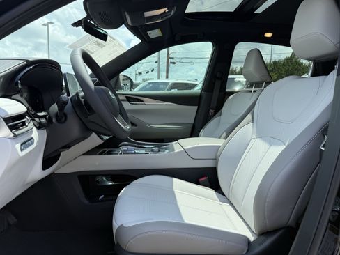 New 2027 INFINITI QX65 Luxe AWD/4WD image 13