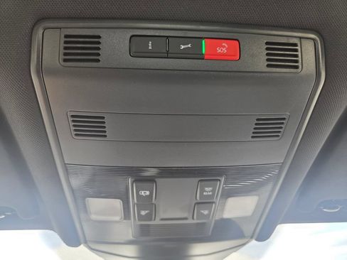 Used 2026 Volkswagen Jetta Sport FWD image 17