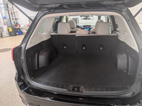 Used 2020 Subaru Forester Premium image 17
