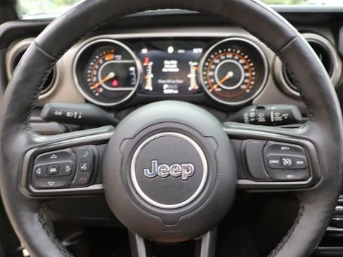 Used 2021 Jeep Wrangler Unlimited Sport w/ Sun And Sound Package AWD/4WD image 26