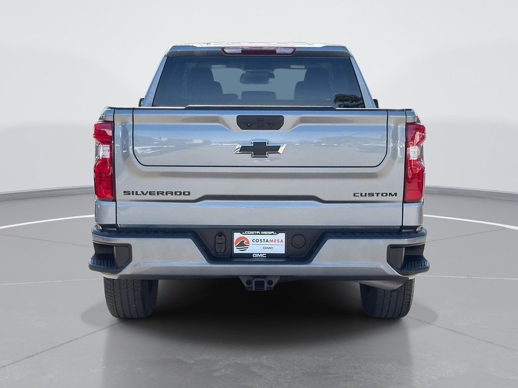 Used 2023 Chevrolet Silverado 1500 Custom w/ LPO, Dark Essentials Package RWD image 4