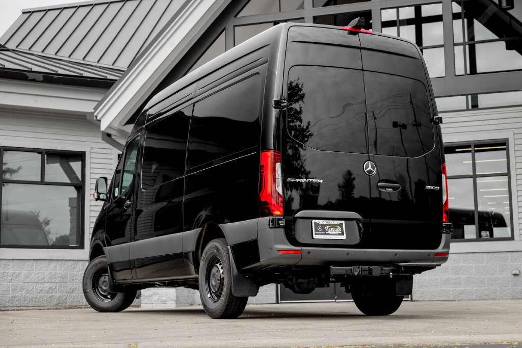 New 2026 Mercedes-Benz Sprinter 2500 image 2