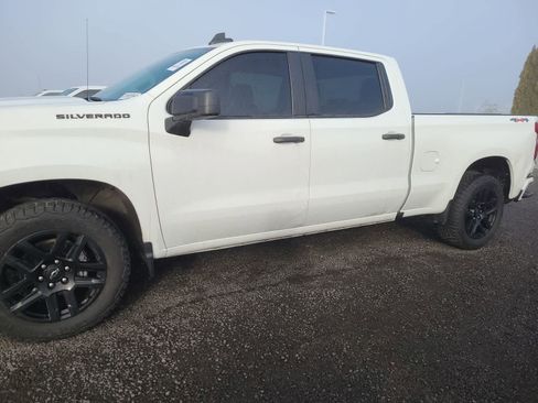 Used 2023 Chevrolet Silverado 1500 Custom w/ LPO, Dark Essentials Package image 2