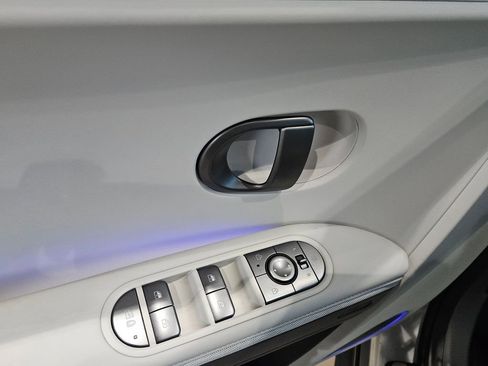 New 2026 Hyundai Ioniq 5 Limited image 17