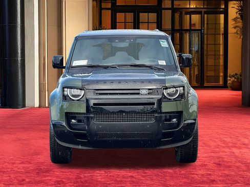 New 2026 Land Rover Defender 110 X image 7