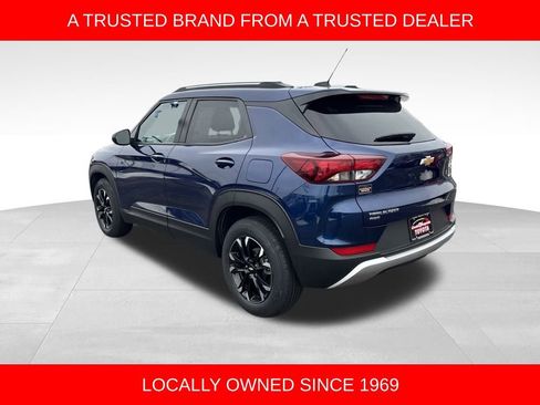 Used 2023 Chevrolet TrailBlazer LT w/ Convenience Package image 3