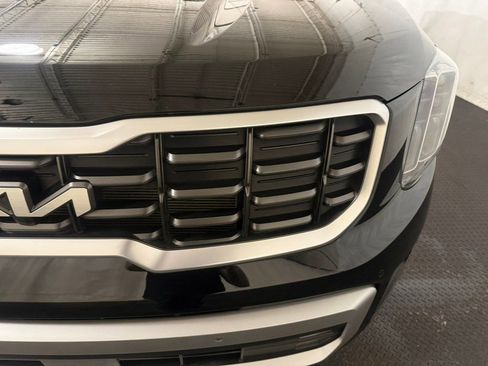 Used 2023 Kia Telluride SX image 5