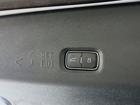 Used 2025 Ford Expedition Max Active image 33