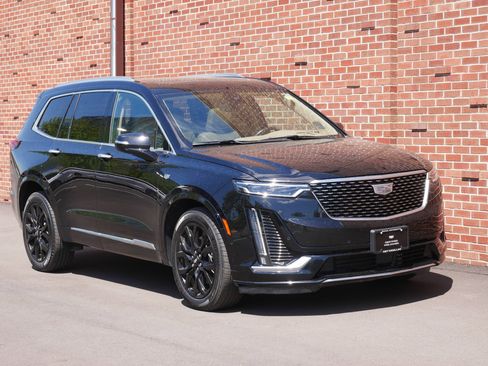 Certified 2024 Cadillac XT6 Premium Luxury w/ Platinum Package AWD/4WD image 27