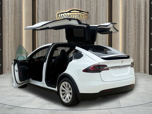 Used 2020 Tesla Model X Long Range AWD/4WD image 25