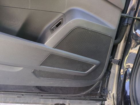 Used 2021 Volkswagen Atlas SE image 16