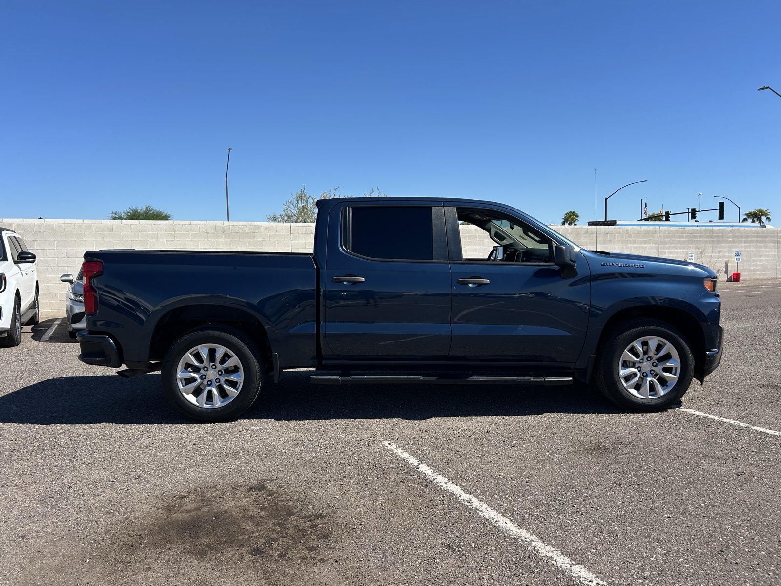 Used 2021 Chevrolet Silverado 1500 Custom RWD image 6