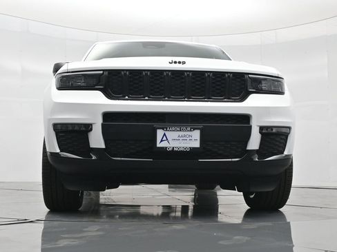 New 2025 Jeep Grand Cherokee L Limited w/ Black Appearance Package image 53