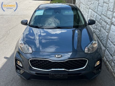 Used 2022 Kia Sportage LX AWD/4WD image 2