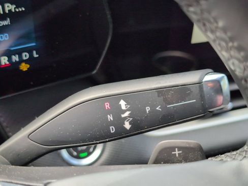 Used 2025 Chevrolet Equinox LT AWD/4WD image 20