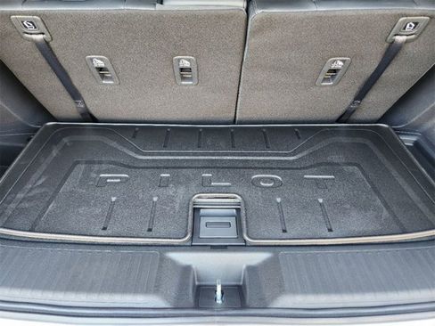 New 2025 Honda Pilot Touring image 16