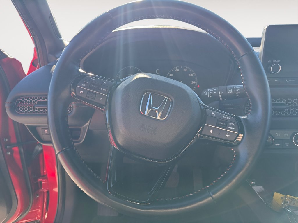 Used 2025 Honda HR-V Sport image 11