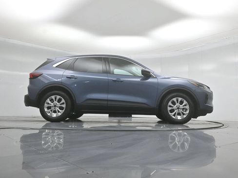 Certified 2023 Ford Escape Active FWD image 45