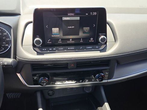 New 2026 Nissan Rogue SV FWD image 17