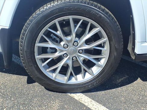 Used 2022 Jeep Grand Cherokee L Summit w/ MOPAR Finishing Package image 9